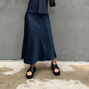 Uniqlo Navy Blue Slip Skirt